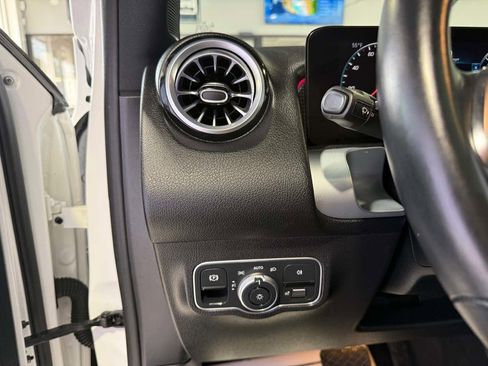 Used 2023 Mercedes-Benz EQB 300 4MATIC w/ Driver Assistance Package image 16