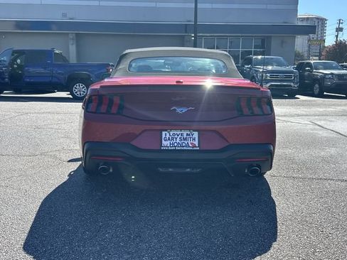 Used 2024 Ford Mustang Premium RWD image 5