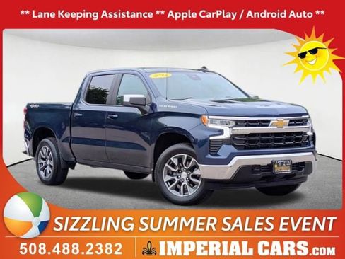 Used 2022 Chevrolet Silverado 1500 LT AWD/4WD image 1