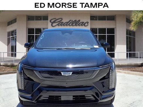 Used 2025 Cadillac Optiq Sport 2 AWD/4WD image 6