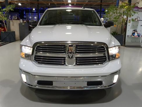 Used 2017 RAM 1500 Big Horn AWD/4WD image 3