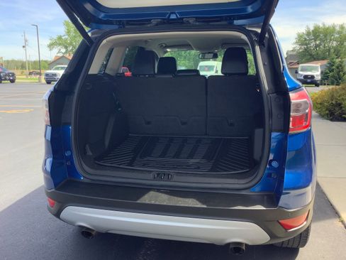Used 2017 Ford Escape Titanium AWD/4WD image 6
