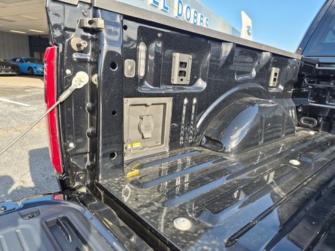 New 2025 Ford F150 XLT w/ Equipment Group 302A MID image 6