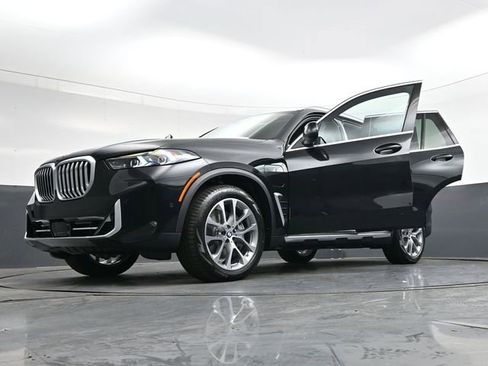 New 2026 BMW X5 xDrive50e w/ Executive Package AWD/4WD image 44