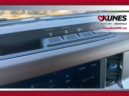 Used 2023 Ford Bronco Outer Banks image 29