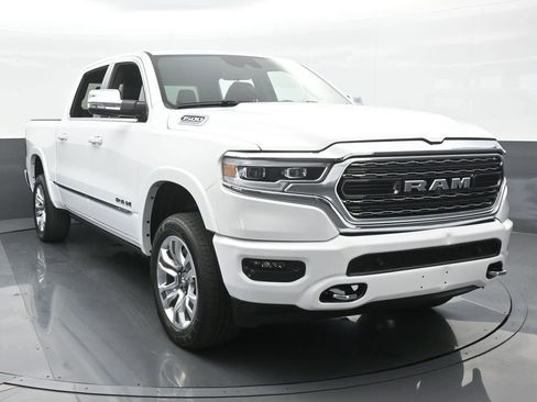 Used 2023 RAM 1500 Limited image 9