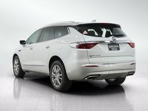 Used 2022 Buick Enclave Premium w/ Experience Buick Package AWD/4WD image 3