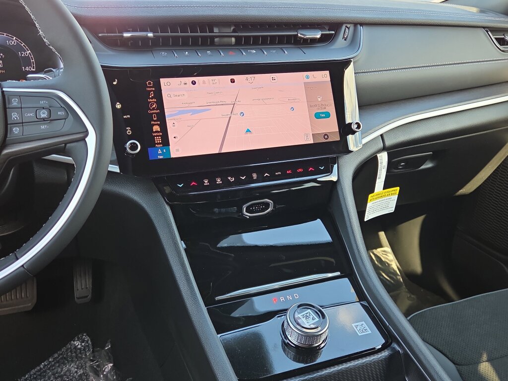 New 2026 Jeep Grand Cherokee Altitude RWD image 13