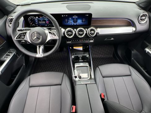 New 2026 Mercedes-Benz GLB 250 4MATIC image 13