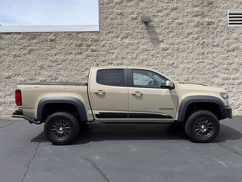 Used 2022 Chevrolet Colorado ZR2 w/ Colorado ZR2 Bison Edition AWD/4WD image 2