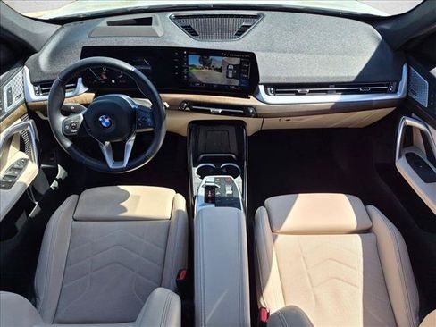 Used 2023 BMW X1 xDrive28i w/ Premium Package AWD/4WD image 15