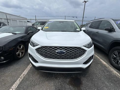 Used 2024 Ford Edge SEL AWD/4WD image 14
