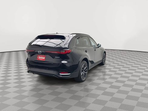 Certified 2025 MAZDA CX-70 Plug-In Hybrid w/ Premium Plus AWD/4WD image 40