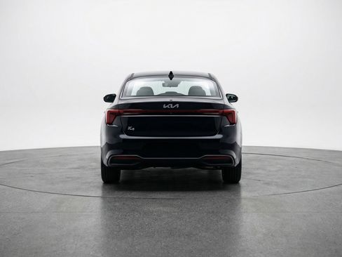 Used 2025 Kia K4 LXS image 7
