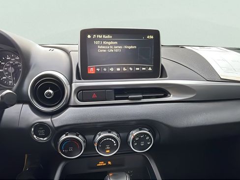 Used 2019 FIAT 124 Spider Classica w/ Technology Group image 17