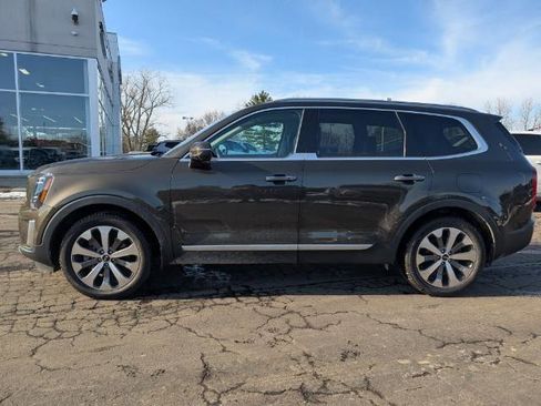 Used 2021 Kia Telluride S image 9