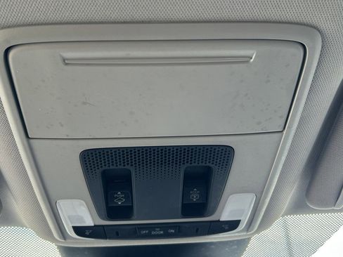 Certified 2023 Honda Pilot Touring image 38