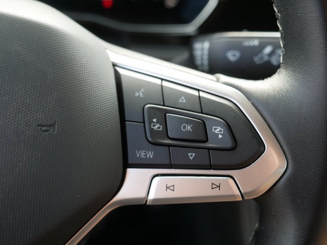 Certified 2023 Volkswagen Jetta SE FWD image 26
