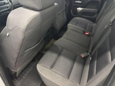 Used 2018 Chevrolet Silverado 1500 LT AWD/4WD image 9