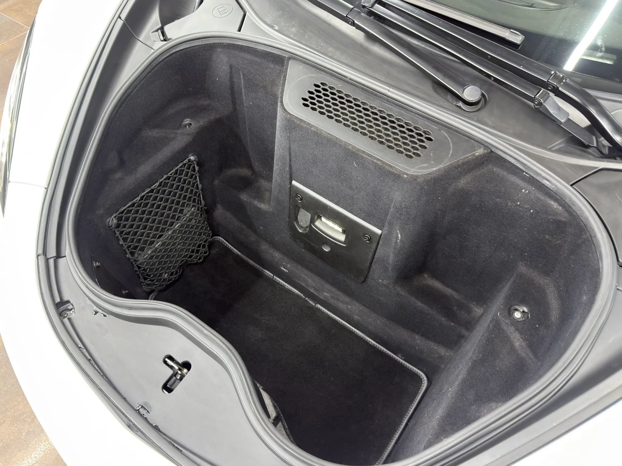 Used 2019 McLaren 570S Spider RWD image 31