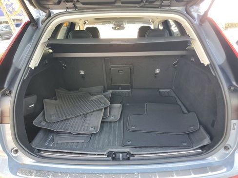 Certified 2023 Volvo XC60 B5 Plus w/ Protection Package Premier FWD image 9