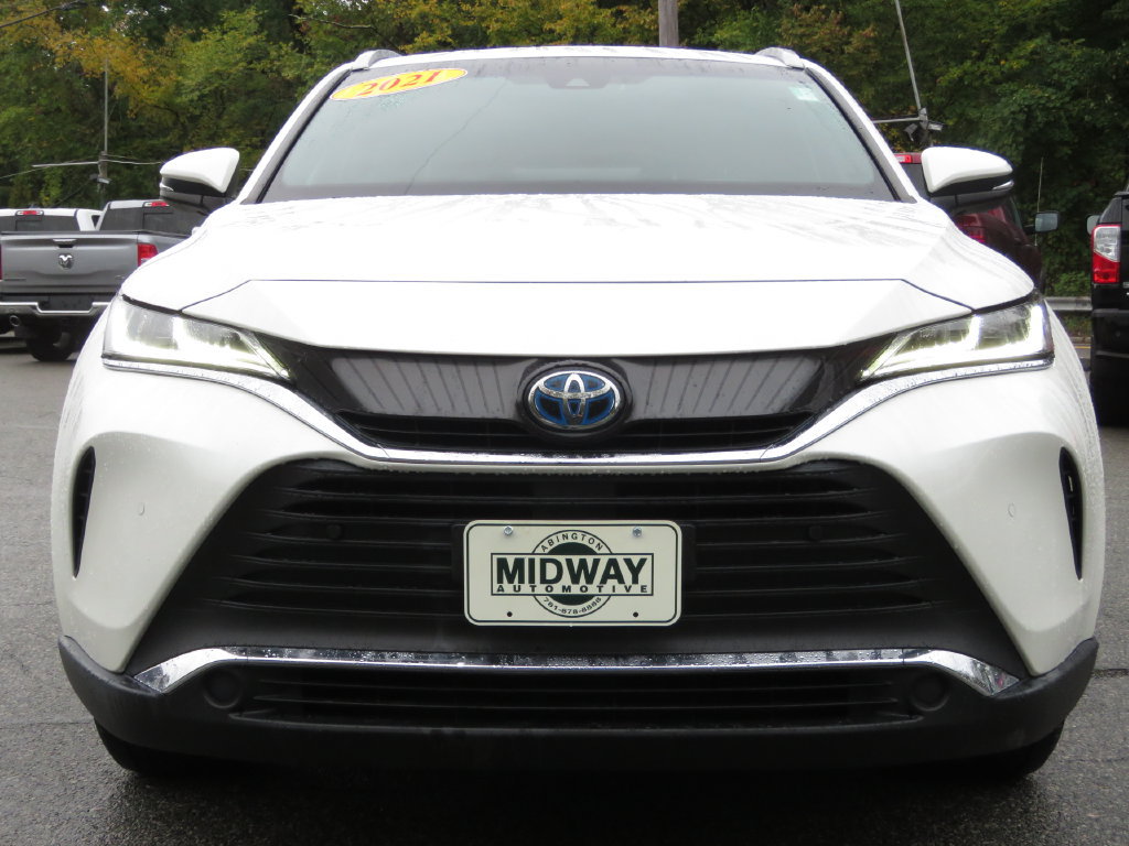 Used 2021 Toyota Venza XLE w/ Softex Package AWD/4WD image 2