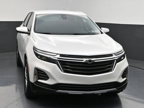 Used 2022 Chevrolet Equinox LT FWD image 2