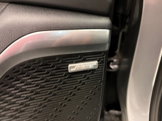 Certified 2026 Buick Enclave Sport Touring AWD/4WD image 9