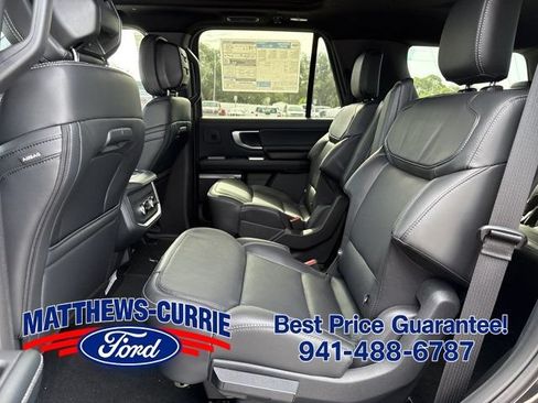 New 2026 Ford Expedition Platinum w/ Stealth Performance Package AWD/4WD image 12