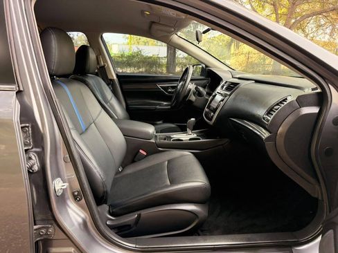 Used 2018 Nissan Altima 2.5 SR w/ SR Special Edition FWD image 12