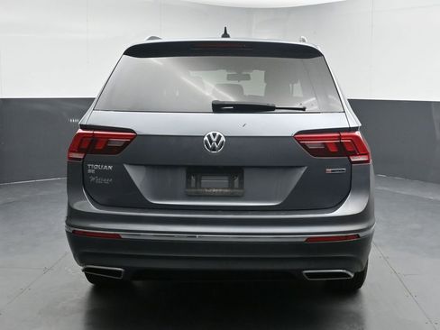 Used 2021 Volkswagen Tiguan SE image 8