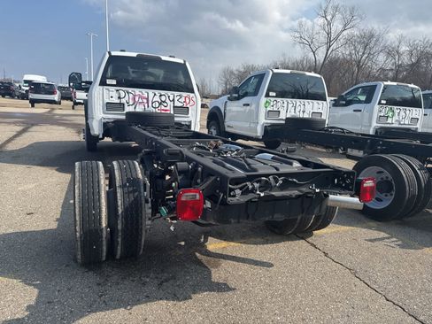 New 2023 Ford F450 XLT w/ XLT Value Package image 25