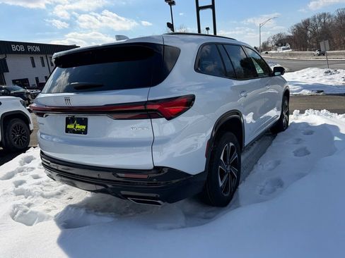 New 2026 Buick Enclave Sport Touring w/ Power Package image 5