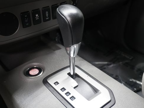 Used 2021 Nissan Frontier SV w/ Midnight Edition Floor Mats RWD image 19