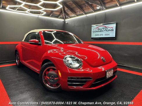 Used 2018 Volkswagen Beetle 2.0T Coast w/ Coast Lighting Package image 1