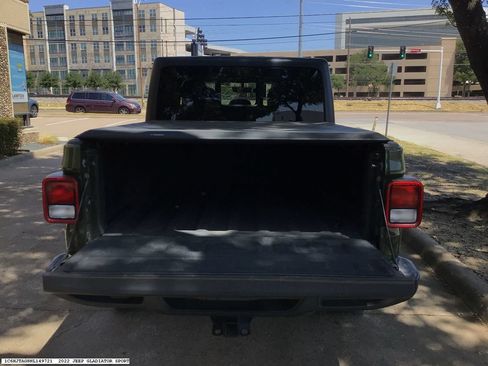 Used 2022 Jeep Gladiator Sport AWD/4WD image 16