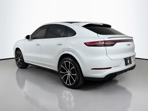 Used 2023 Porsche Cayenne Platinum Edition AWD/4WD image 7