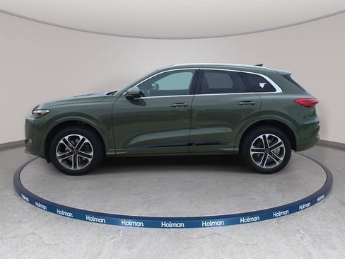 Used 2025 Audi Q5 Premium w/ Convenience Package AWD/4WD image 9