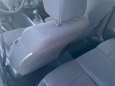 Used 2013 Kia Forte EX image 7