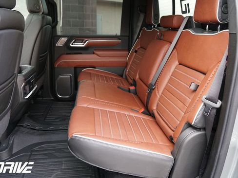 Used 2026 GMC Sierra 3500 Denali Ultimate w/ LPO, GMC Protection Package image 42