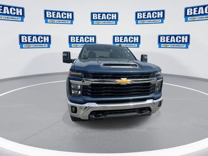 Used 2025 Chevrolet Silverado 2500 LT w/ Convenience Package
