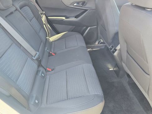 Used 2025 Chevrolet Equinox LT w/ Safety and Technology Package image 15