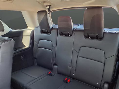 New 2026 Nissan Pathfinder SL AWD/4WD image 11