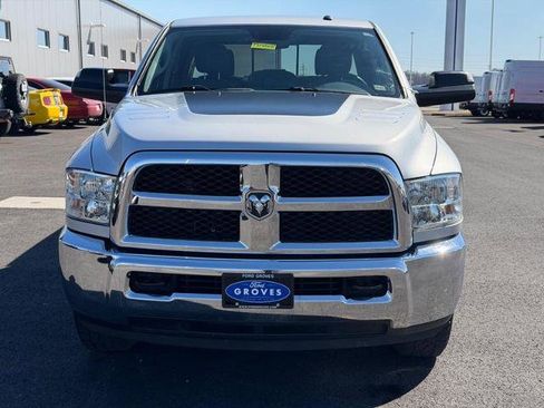 Used 2017 RAM 2500 SLT image 2