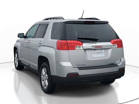Used 2015 GMC Terrain SLE w/ Convenience Package image 3