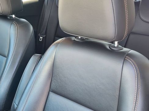 Used 2017 Chevrolet Trax Premier w/ Driver Confidence II Package FWD image 14