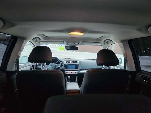 Used 2016 Subaru Outback 2.5i Premium image 14