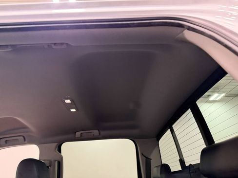 Used 2018 GMC Sierra 1500 SLT image 55