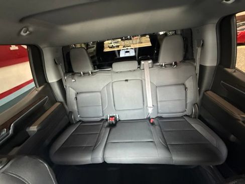Used 2022 GMC Sierra 1500 Elevation w/ LPO, Elevation Black Package AWD/4WD image 16