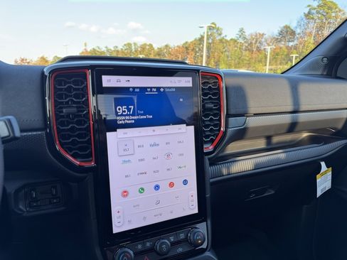 New 2025 Ford Ranger Raptor image 16